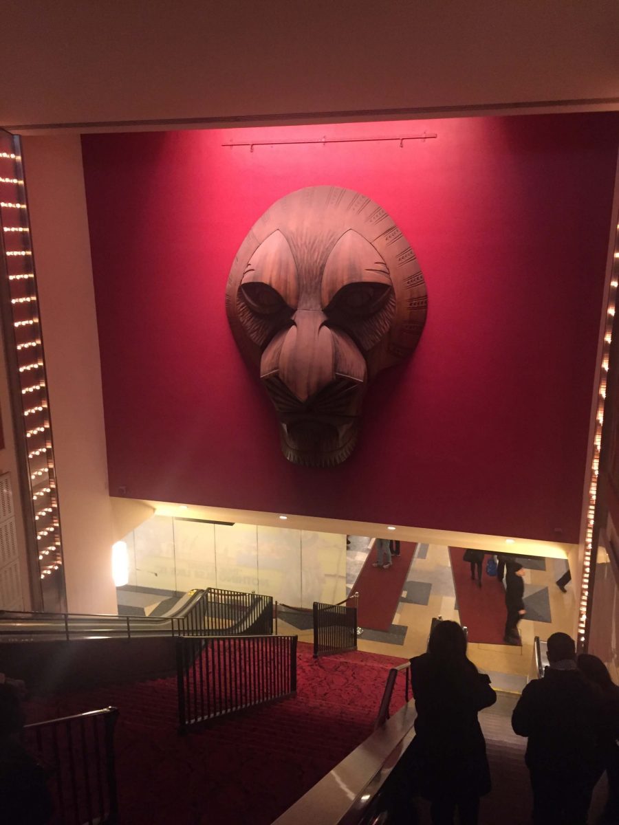 Our Experts Recaps Lion King Backstage Meet and Greet FHits Brazilian Bloggers