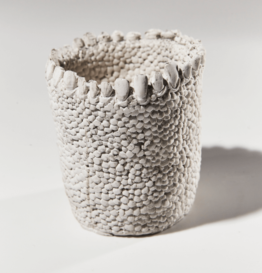Shop-Home-and-Kids-Yes-Please-Sculptures-Teeth-Vase