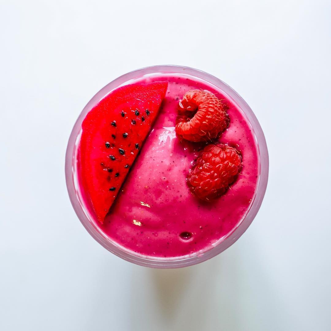 Curiosities-Our-Bucket-Lists-Industry-City-Avocaderia-Raspberry-Smoothie