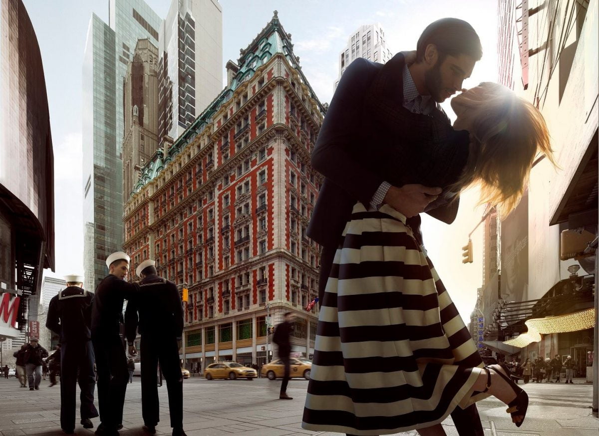Hotels In New York Romantic The Knickerbocker Hotel Couple Kissing